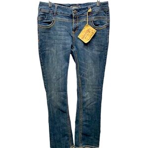 Freestyle Revolution Embroidered Jeans